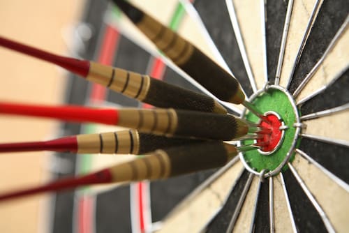 Grouping of darts on bullseye